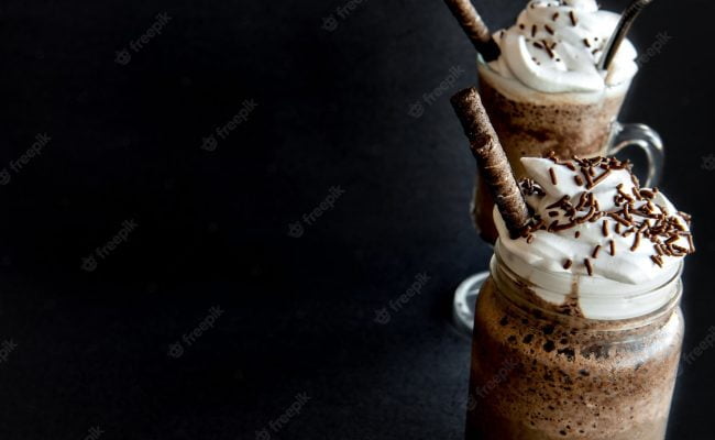 chocolate cookie crumble creme frappuccino